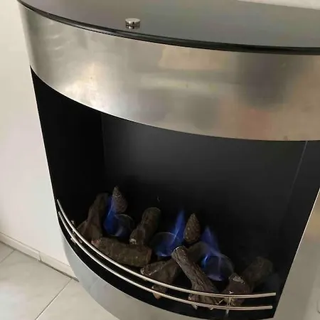 An Der A8 & Dennoch Stadtnah